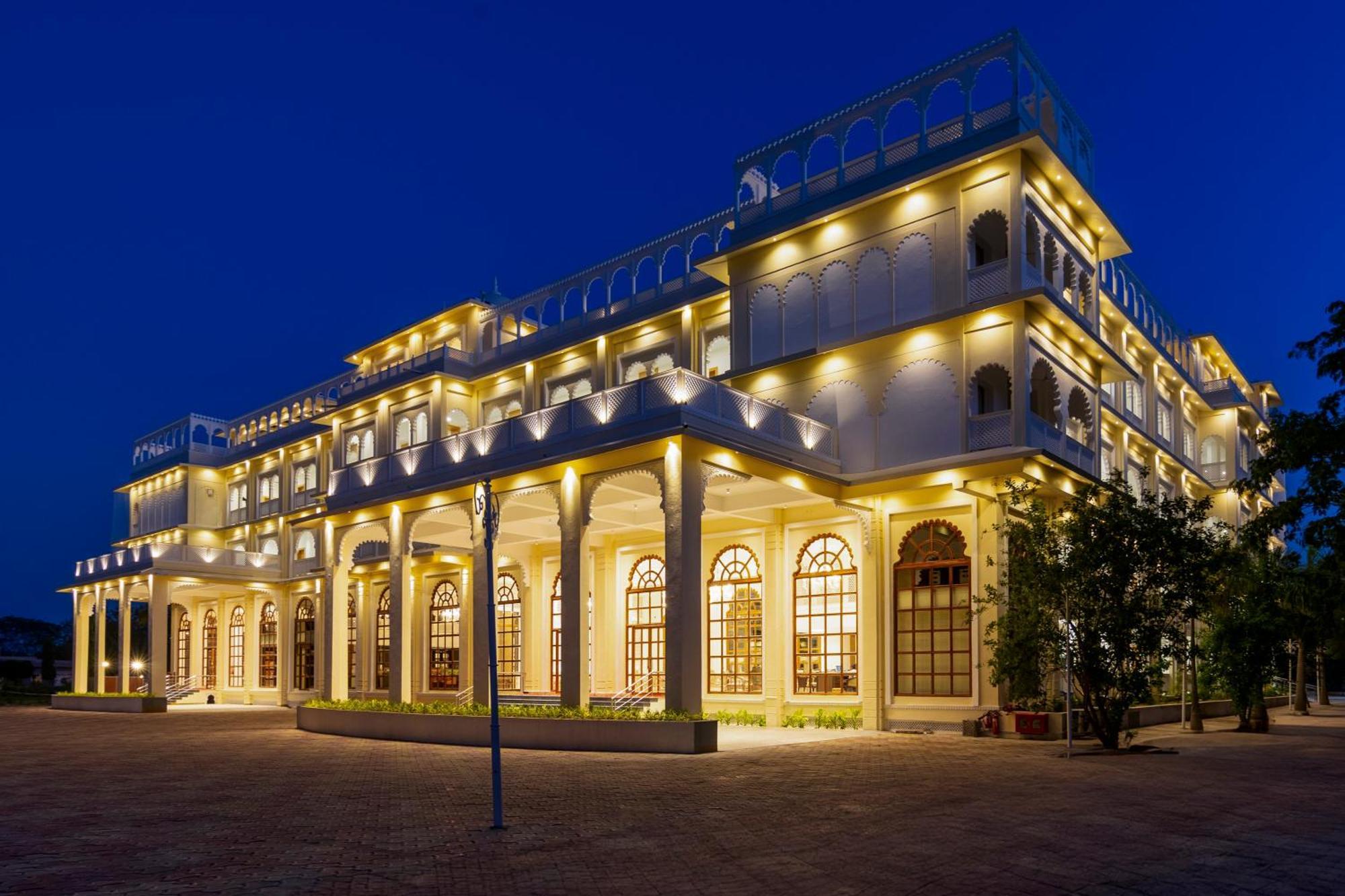 Sterling Aravalli Udaipur Exterior photo