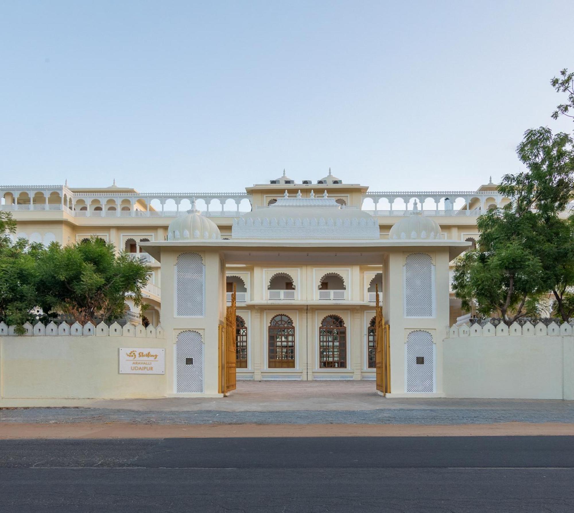 Sterling Aravalli Udaipur Exterior photo