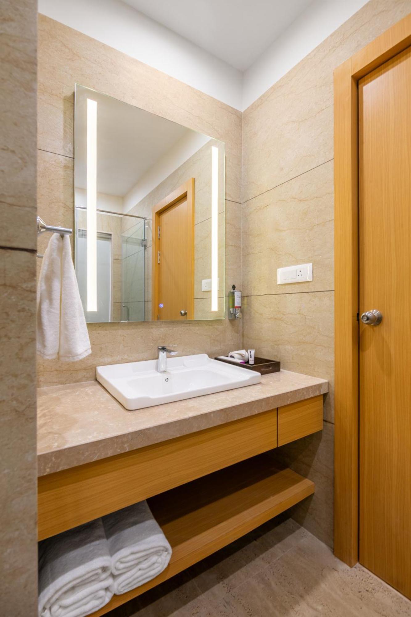 Sterling Aravalli Udaipur Exterior photo